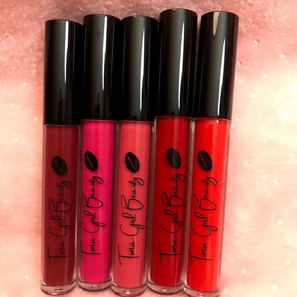 Matte liquid lipsticks